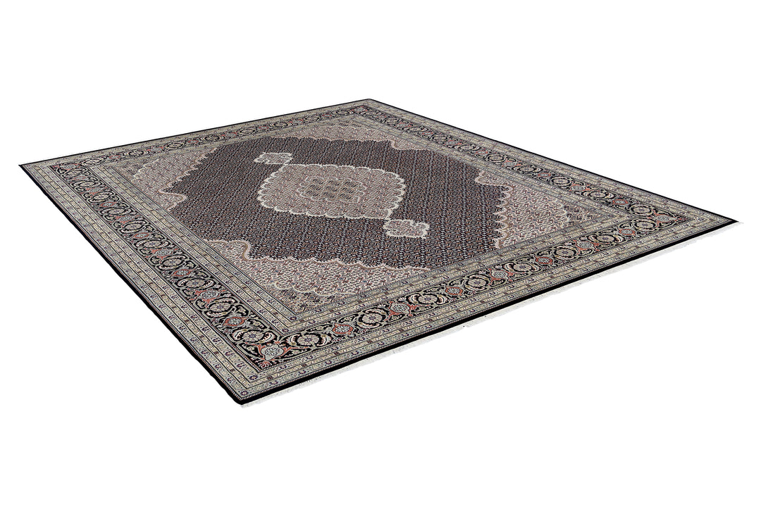 Tabriz Mahi Diamond Rug