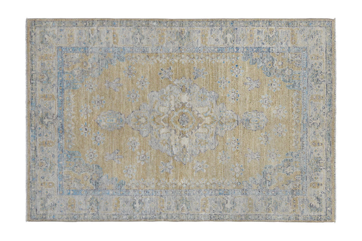 Ushak Golden Light Rug