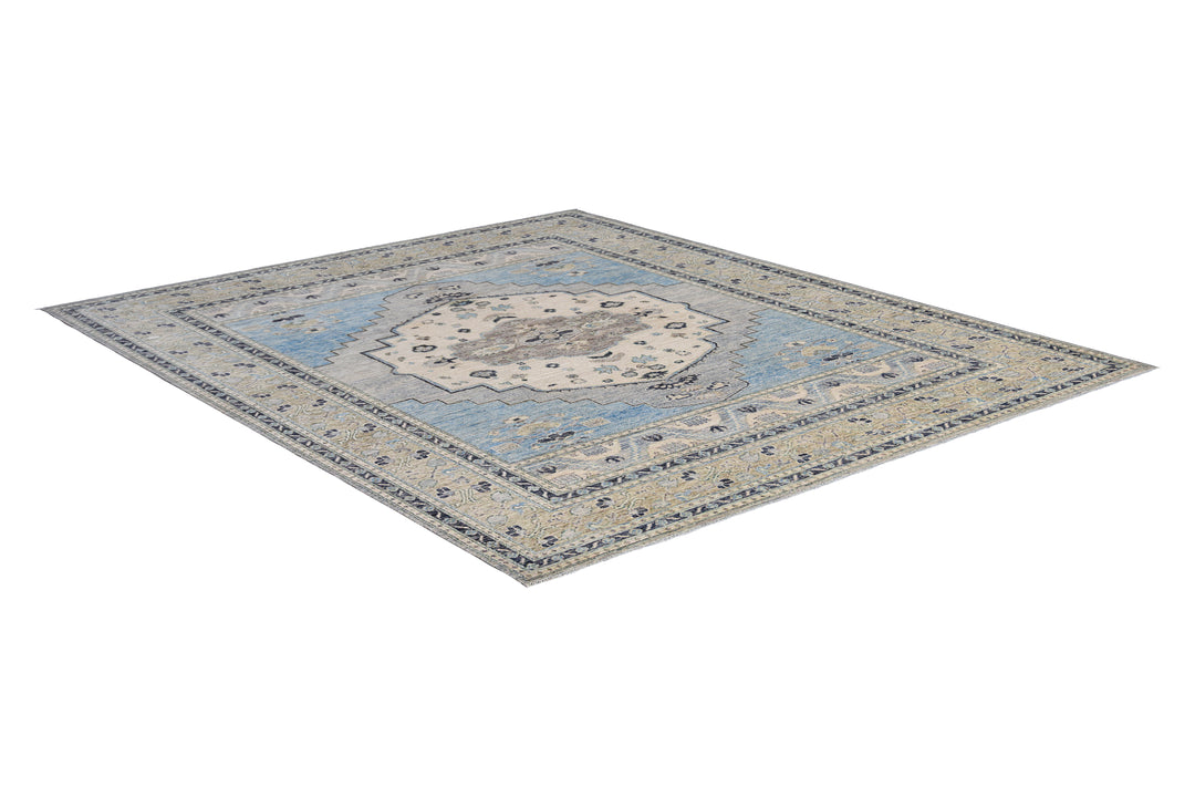 Ushak Polar Sky rug