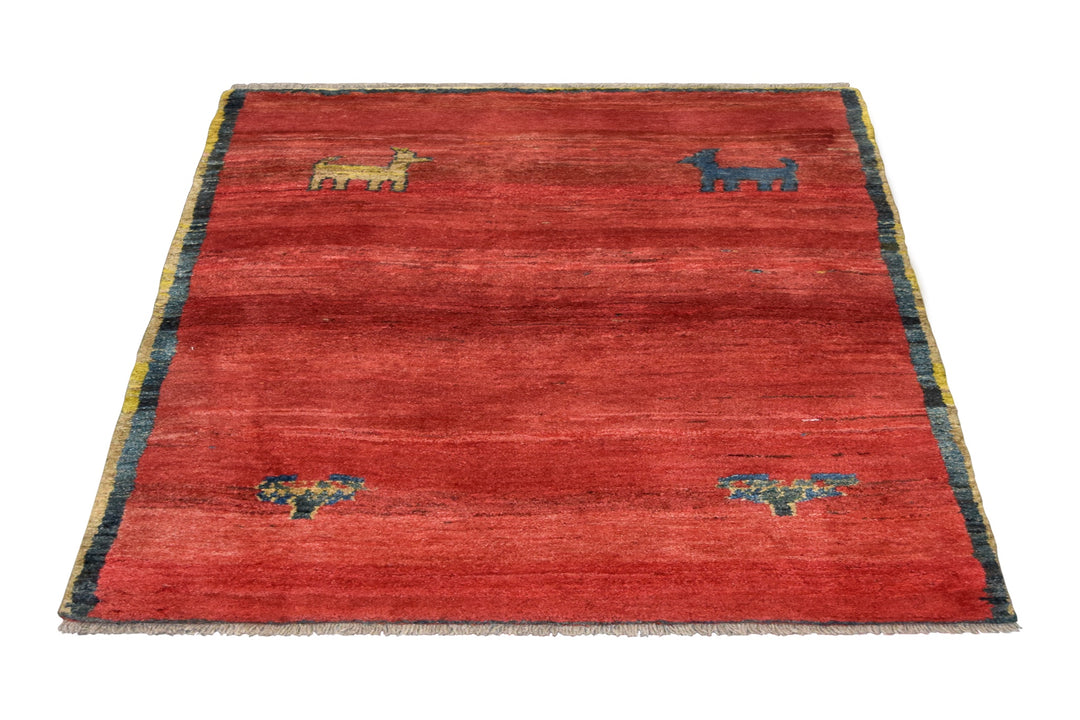 Kashkuli Gabbeh incarnadine Rug