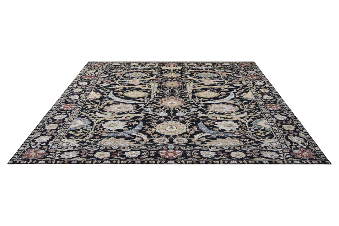 Persian Vase Leaf Design Wool Rug