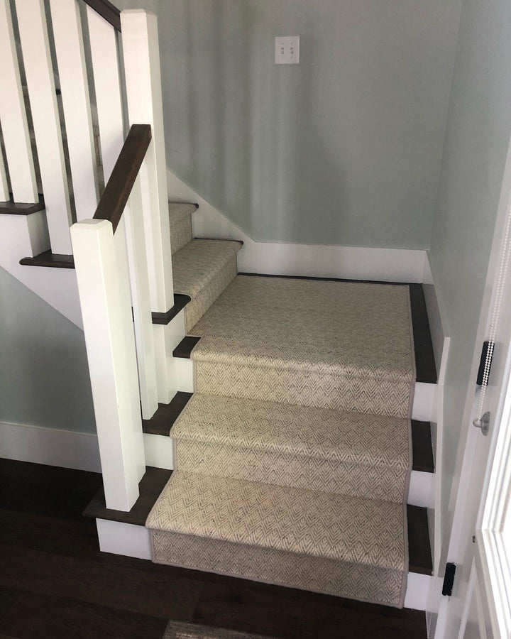 Lucky Star Stair Runner / Broadloom