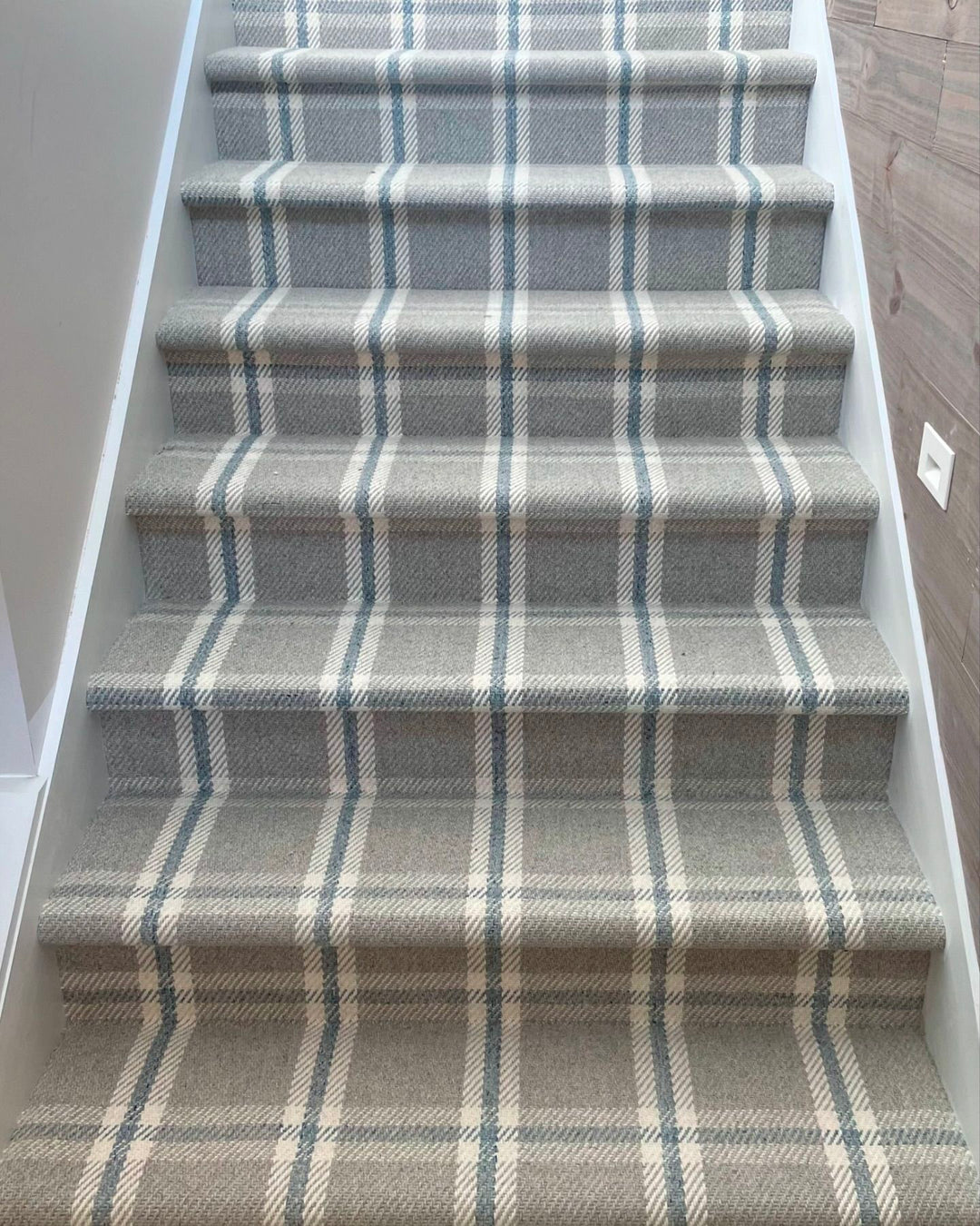 Carnoustie Stair Runner / Broadloom