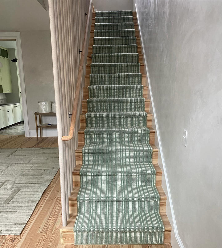 Newport Stripe Stair Runner / Broadloom