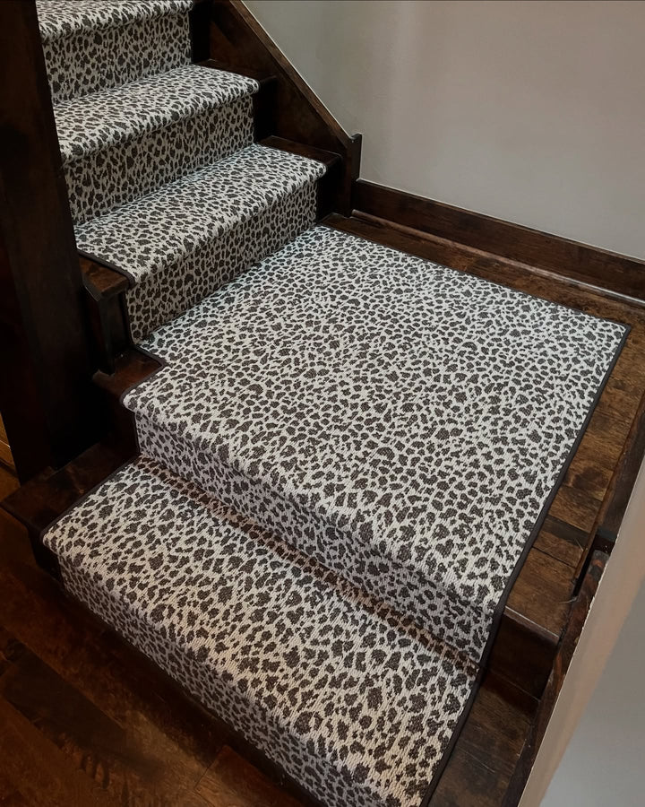 Naturals Cheetah Stair Runner / Broadloom