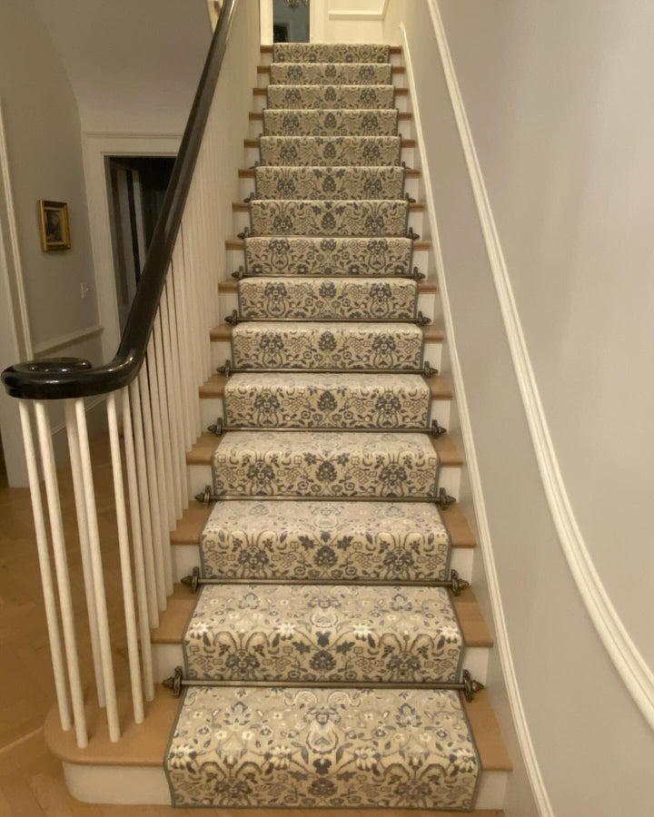 Glamour Kashan Stair Runner / Broadloom