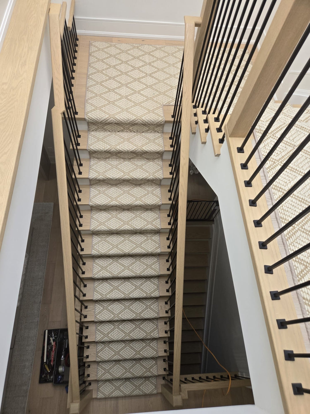 Natureweave raw diamond Key Broadloom Collection