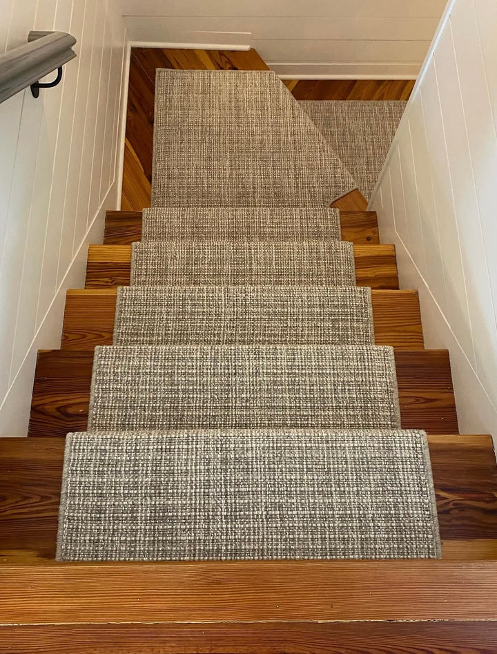 Hastings Stair Runner / Broadloom