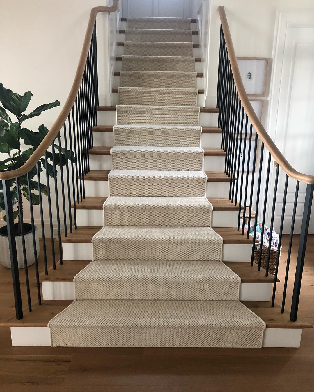 Bungalow Stair Runner / Broadloom