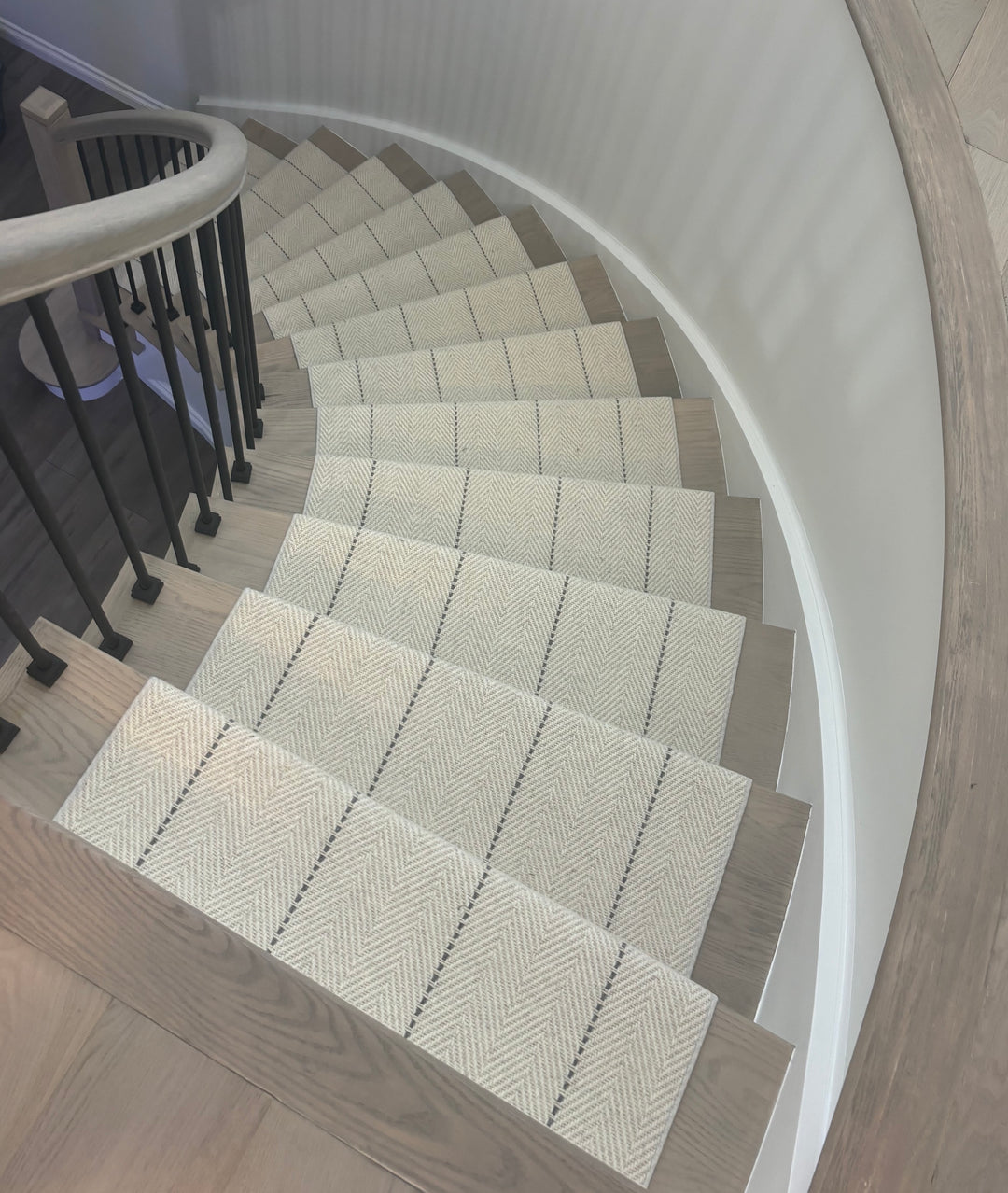 Peter Island Stripe Stair Runner / Broadloom