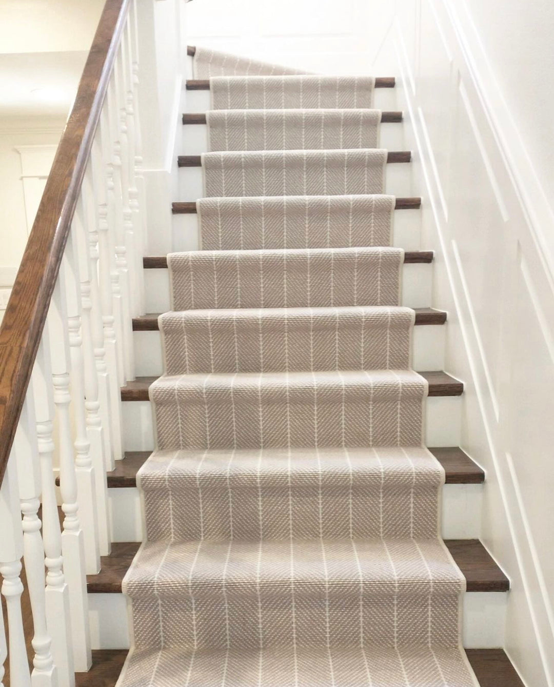 Canterbury Stair Runner / Broadloom