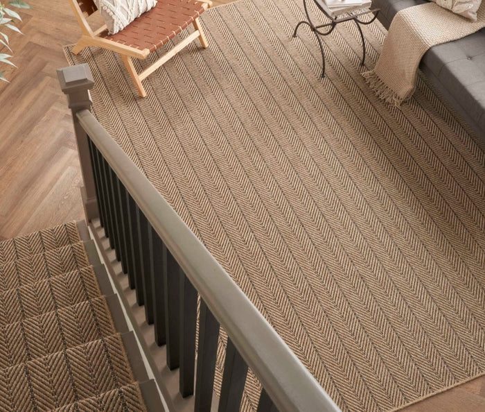 Seasons Modern Chevron Stair Runner / Broadloom