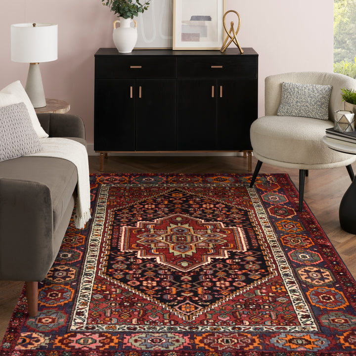 Gholtogh Geometric Canyon Rug