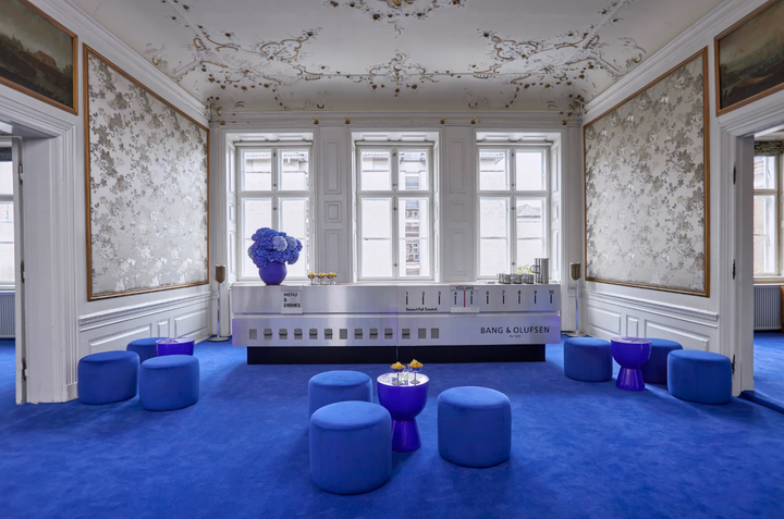 Mono commercial broadloom/ area rug