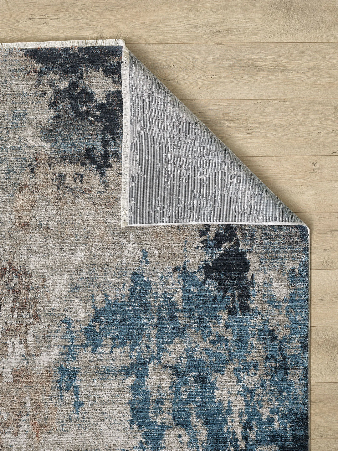 Amara Rug