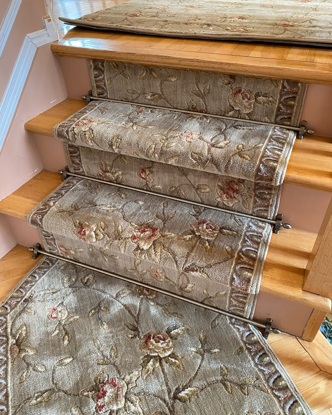 Somerset Spring Blossom Stair Runner / Broadloom