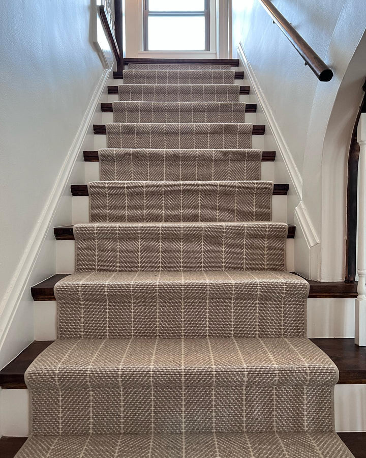 Canterbury Stair Runner / Broadloom