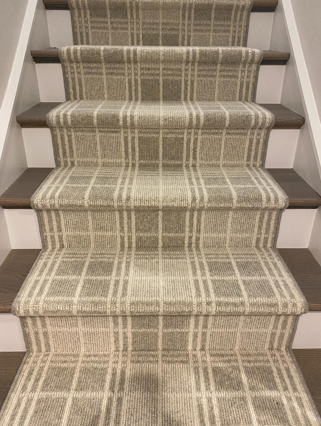 Elements Quadrant Stair Runner / Broadloom