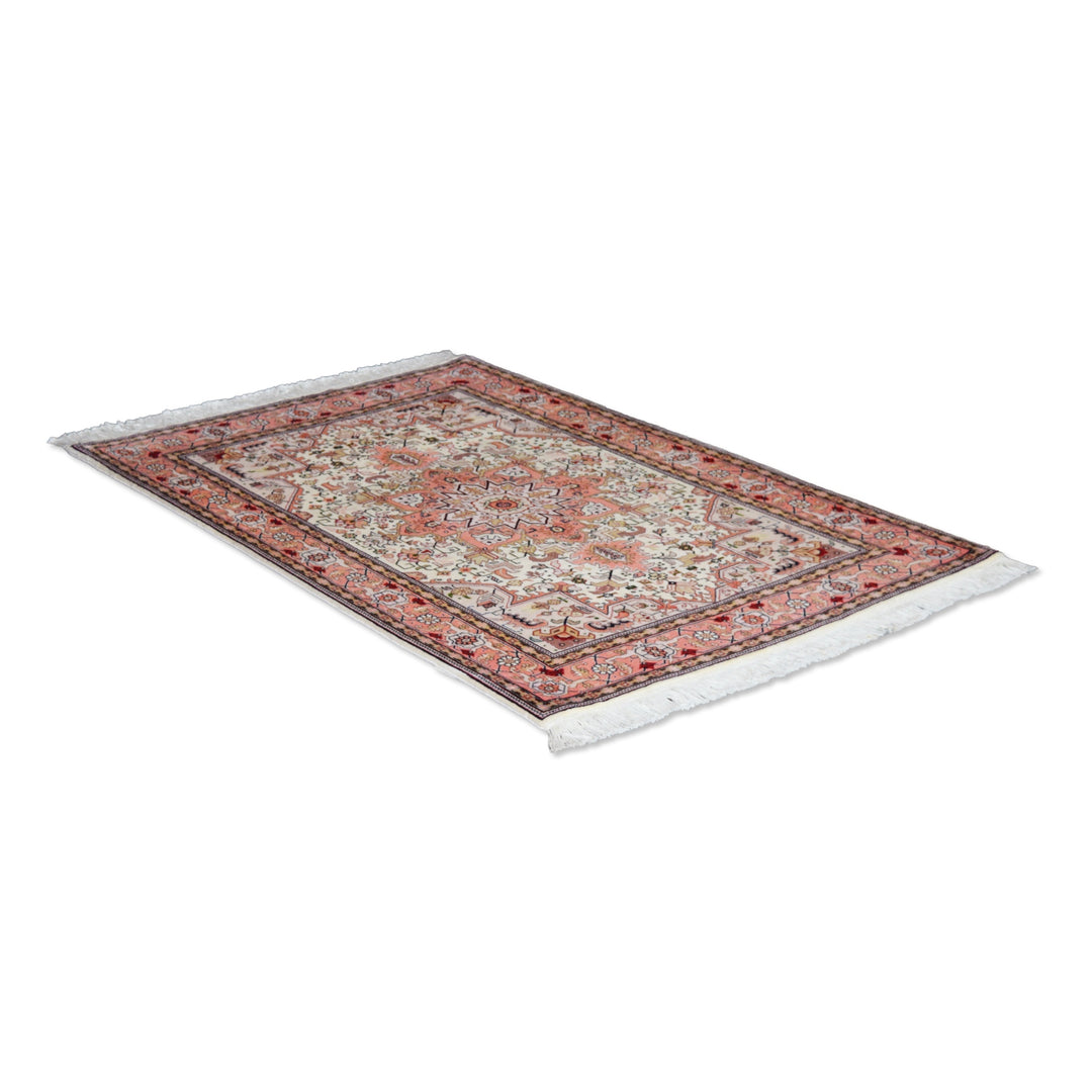Tabriz Heriz Ivory Rose Rug