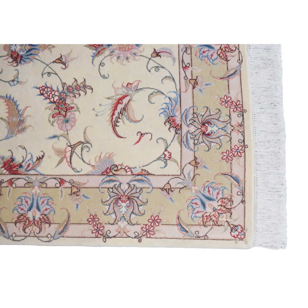 Tabriz Allover Light Green / Cream Rug