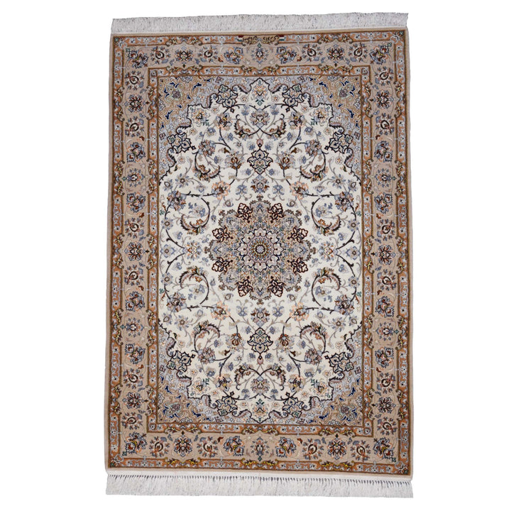 Isfahan Signed Davari Medallion Rug