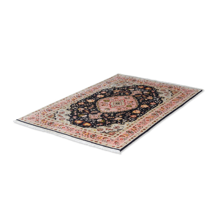 Tabriz Medallion Black / Rose Rug