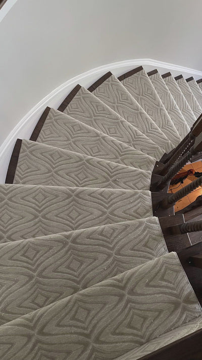 Elegance Modern Trellis Stair Runner / Broadloom
