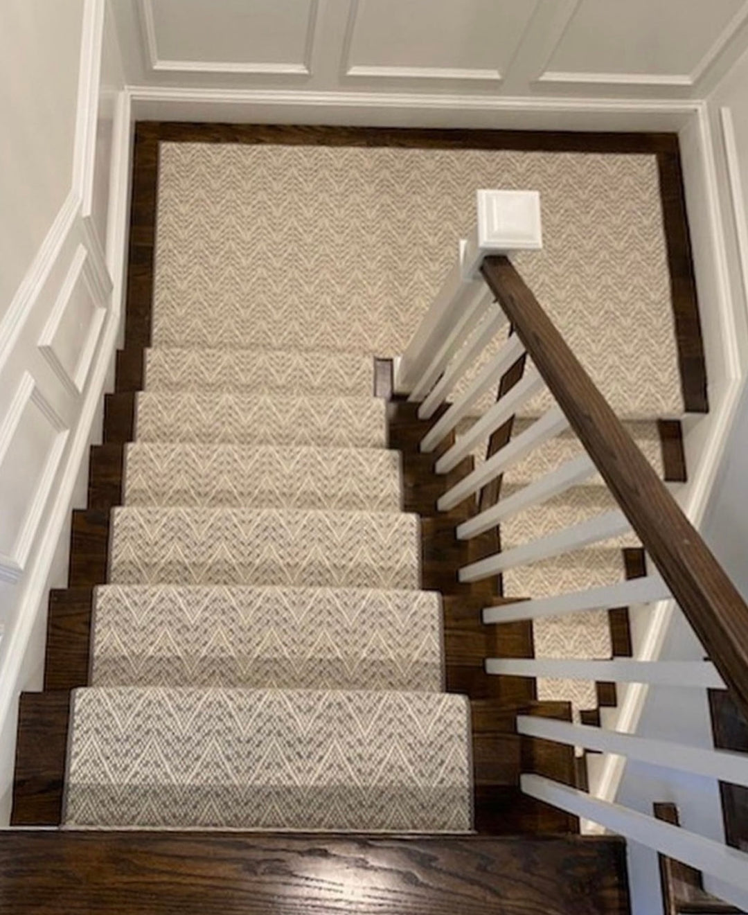 Crown Point Stair Runner / Broadloom