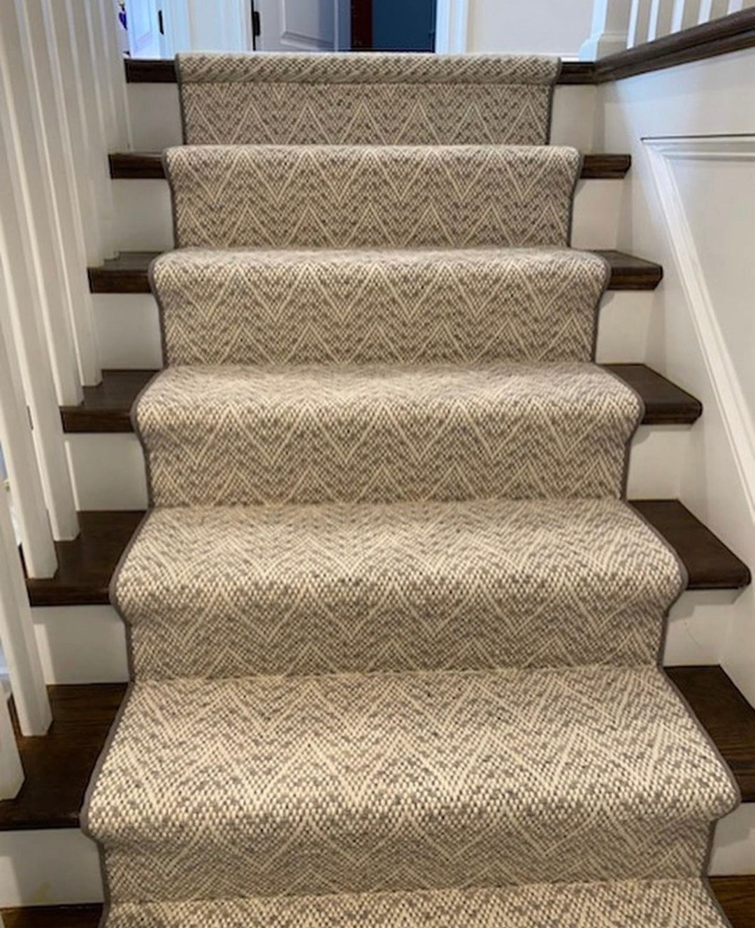 Crown Point Stair Runner / Broadloom