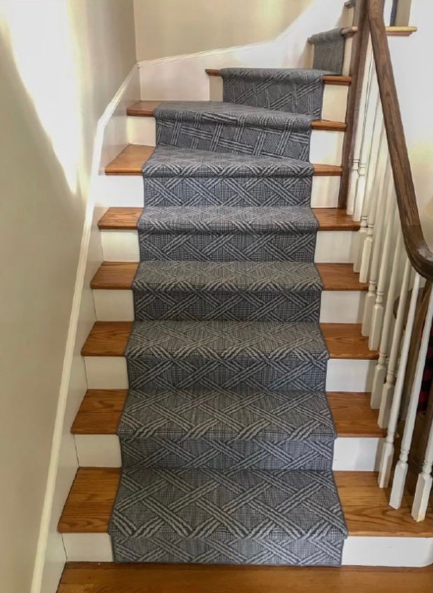 Grosse Pointe Provencal Broadloom / Stair Runner Broadloom residential Shop Tapis 