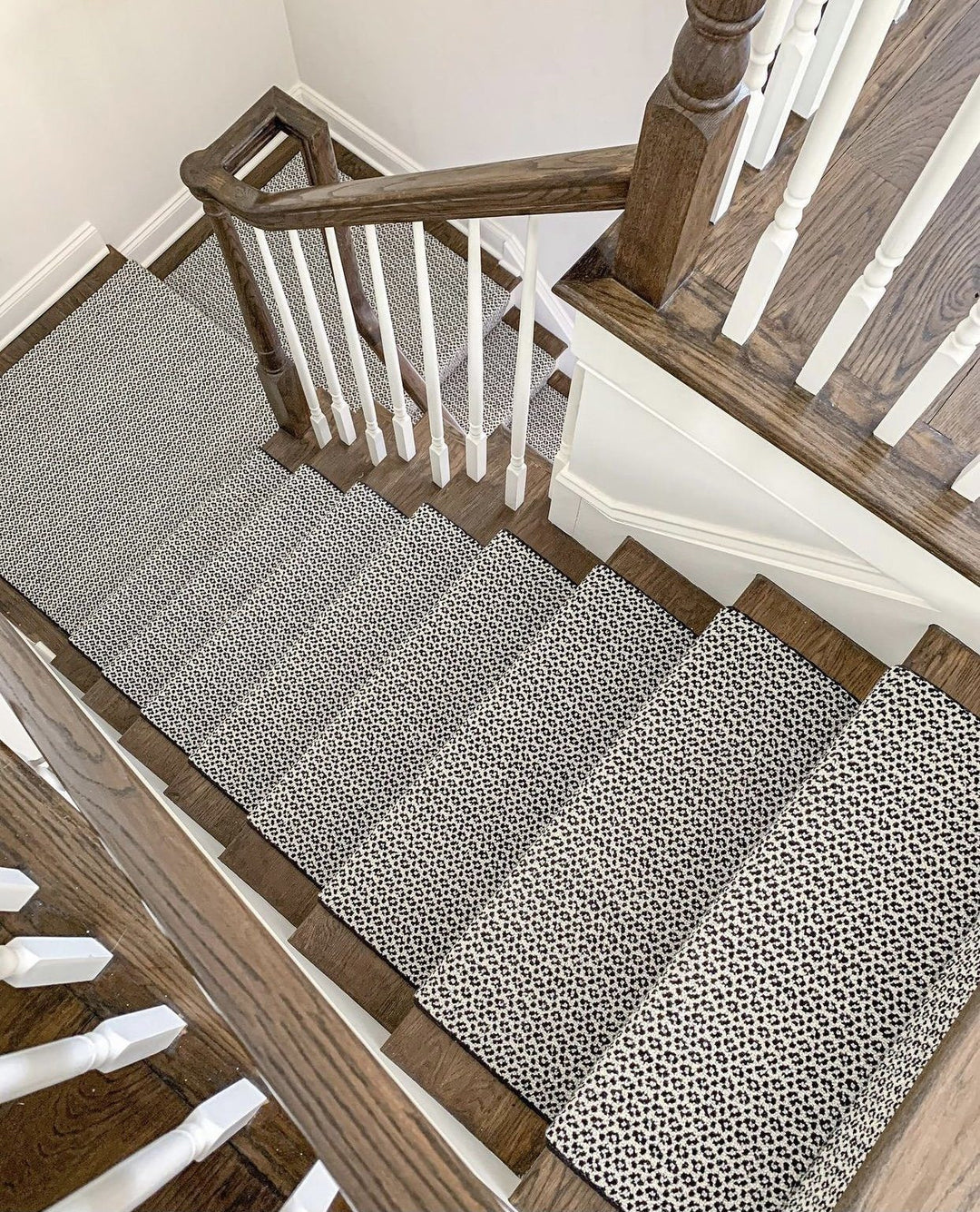 Halo Stair Runner Stair runner Shop Tapis 