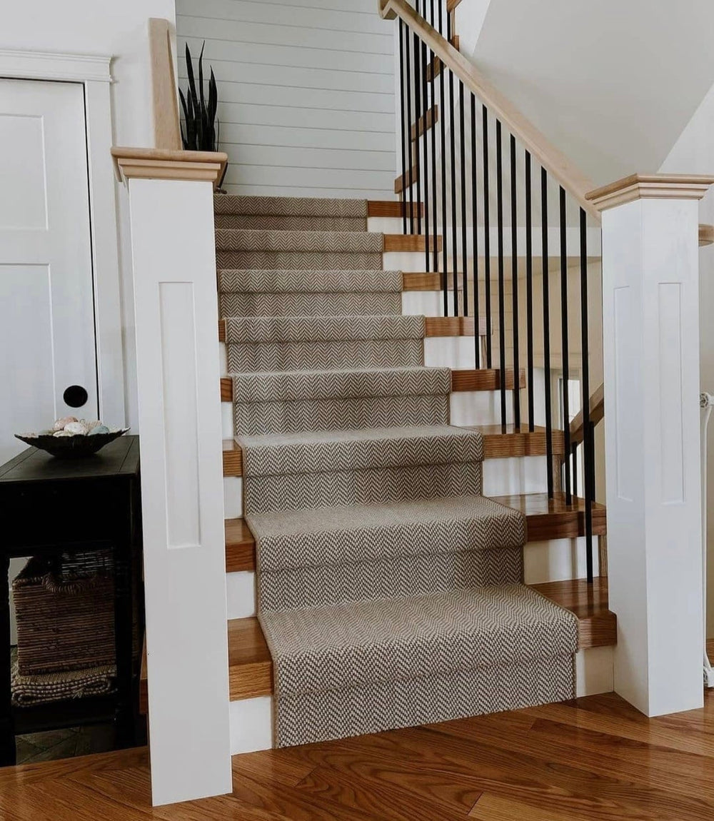 Herringbone Stair Runner / Broadloom Stair runner Shop Tapis 