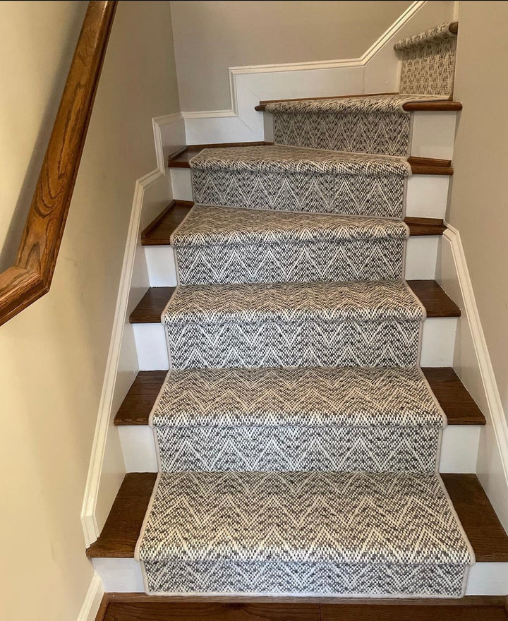 Crown Point Stair Runner / Broadloom