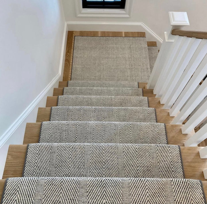 Nevis Stair Runner / Broadloom