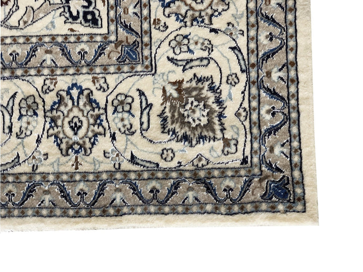 Nain Rug handmade area rug Shop Tapis 