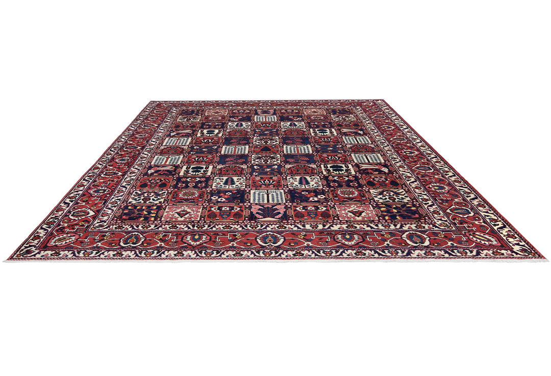 Persian Bakhtiari Garden Rug handmade area rug Shop Tapis 