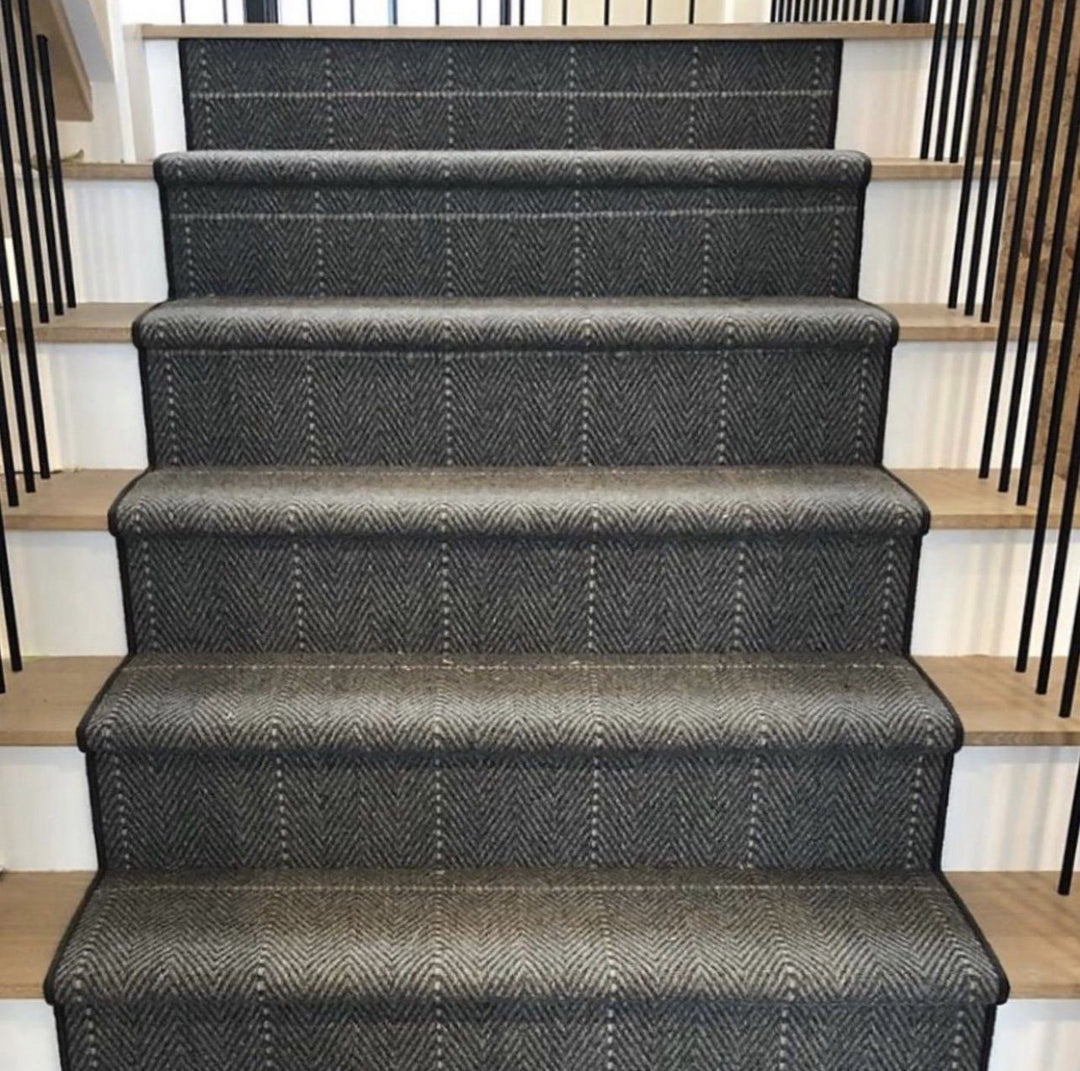 Peter Island Square Stair Runner / Broadloom Stair runner Shop Tapis 