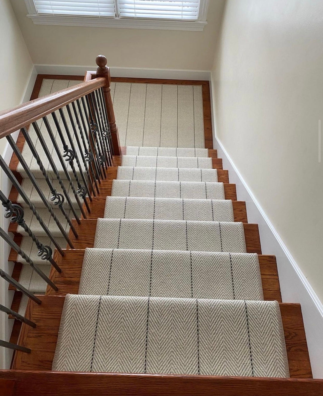 Peter Island Stripe Stair Runner / Broadloom Stair runner Shop Tapis 