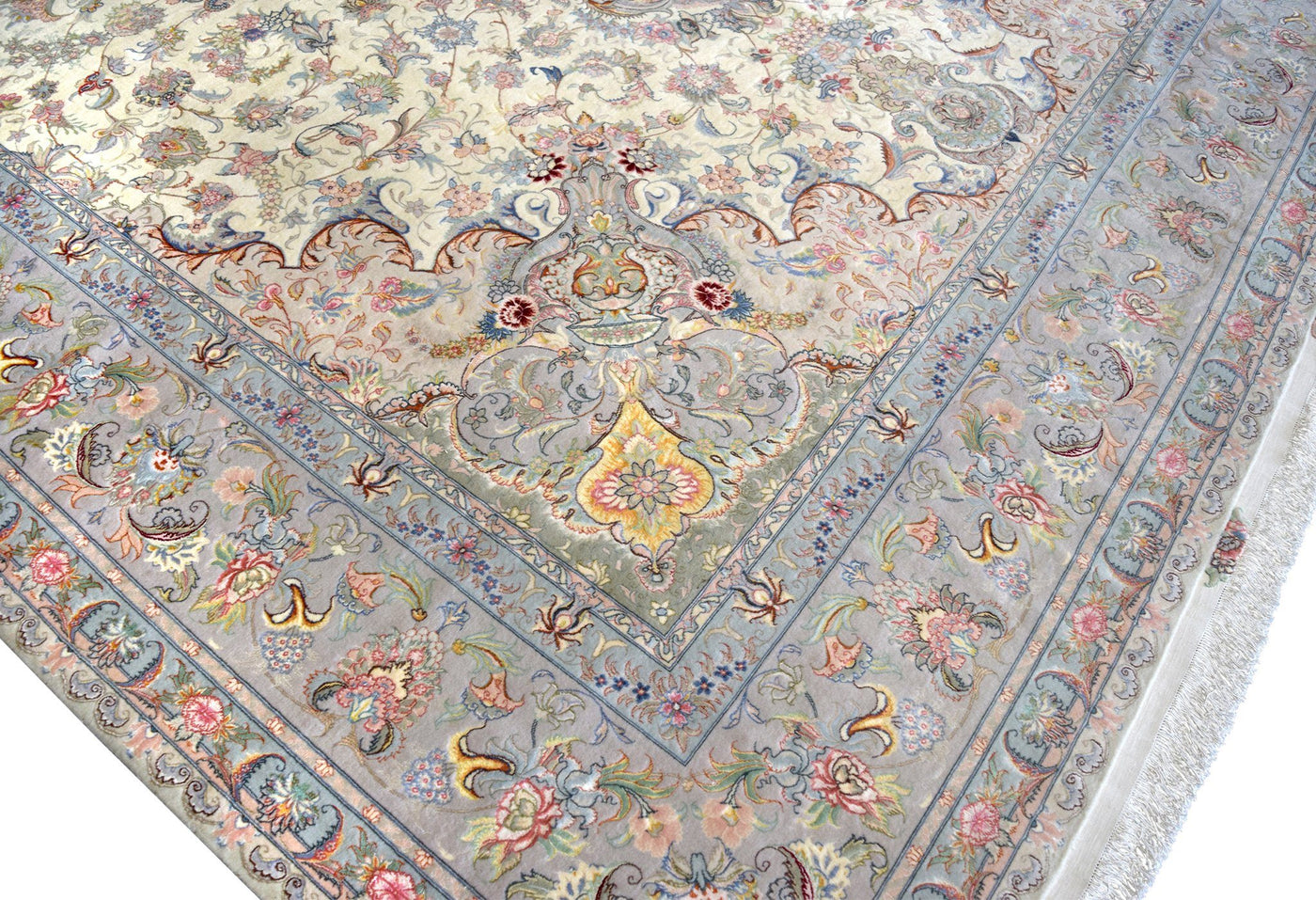 Tabriz Novinfar Rug handmade area rug Shop Tapis 